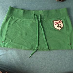 Old Navy Comfy Green Skirt. Size M