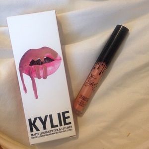Kylie Cosmetics Heir Metallic Lipstick