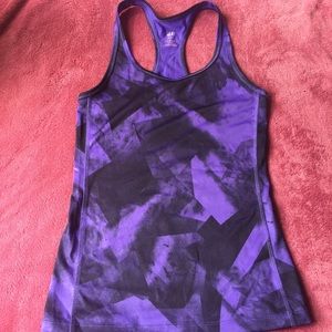 Athletic tank top