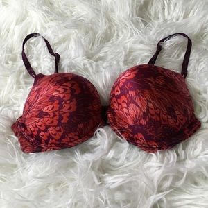 Victoria's Secret Miraculous Bra 34B