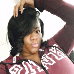 Meet your Posher, Javier