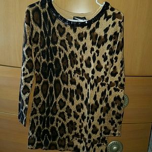 Leopard tunic sweater
