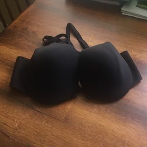 Black 36 D bra