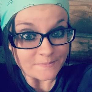 Meet your Posher, Traci