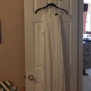 White maxi dress
