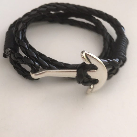 Wrap anchor bracelet with HOPE engraved