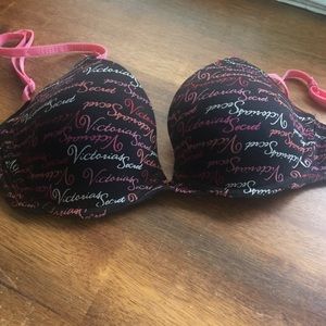 VS size 32 D