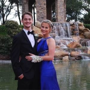 Meet your Posher, Kayla