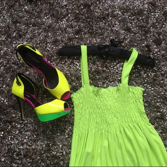 🦋Sweet Lil Summer Dress💚by Frenchies💚 - Picture 4 of 5