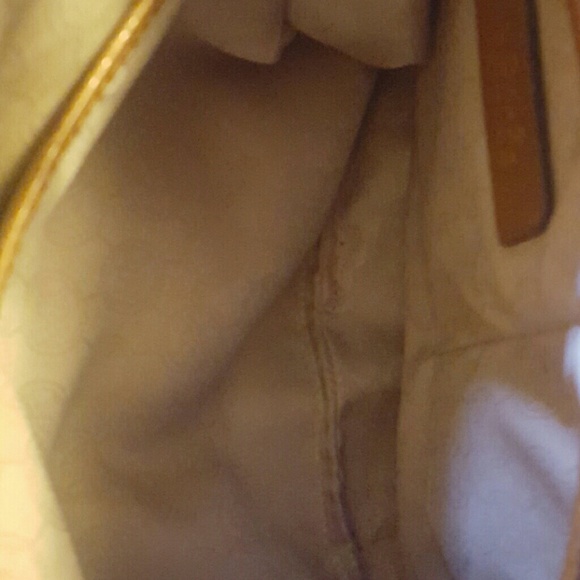 Same Michael Kors bag