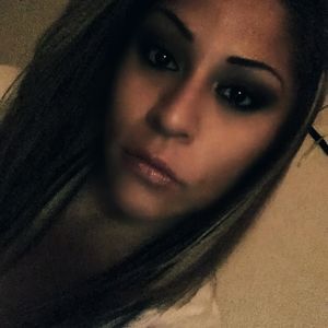 Meet your Posher, Adriana