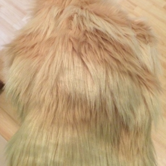 Jacket - Picture 3 of 4