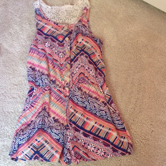 Cute colorful romper - Picture 1 of 2