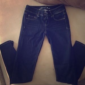 American eagle skinny dark blue jeans size 4