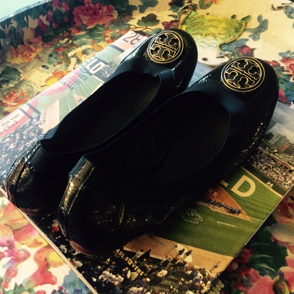 Tory burch flats - Picture 2 of 4