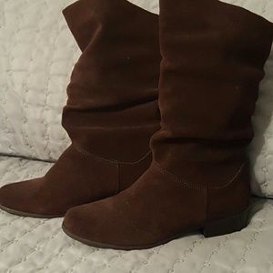 Suede ankle boot