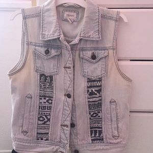 Jean vest!