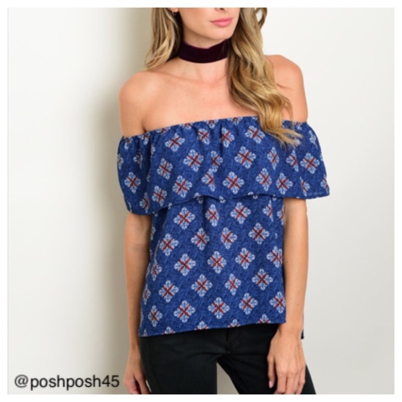 Lee's boutique Tops - 🚨Final sale Ruffle front off the shoulder printed