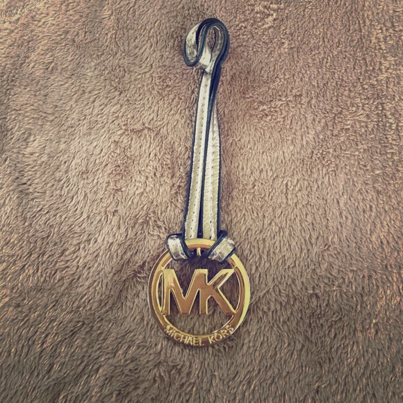 Michael Kors hang tag