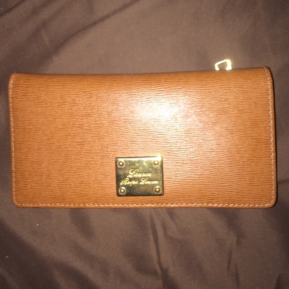 Ralph Lauren Handbags - Lauren Ralph Lauren tannish/brown wallet