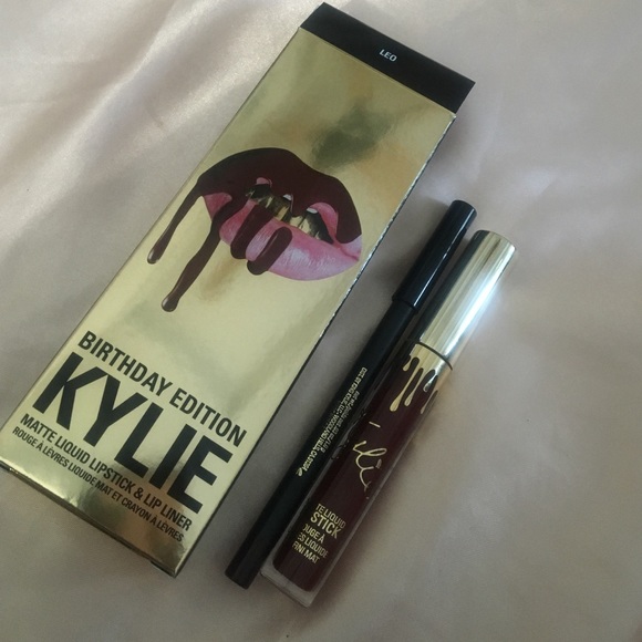 Kylie Lipkit leo *limited edition* - Picture 4 of 4