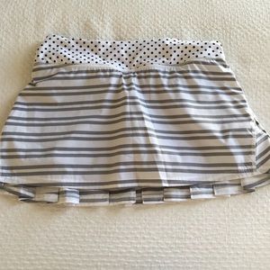 Lulu lemon tennis/running skirt