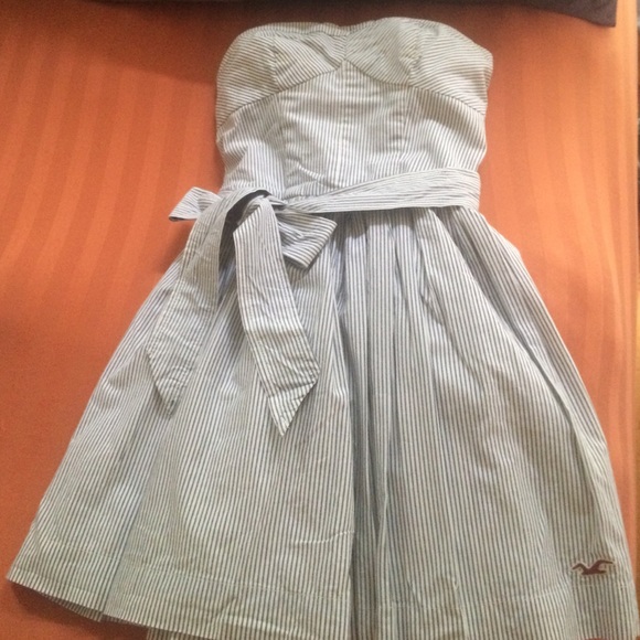 Hollister strapless striped dress - Picture 2 of 4