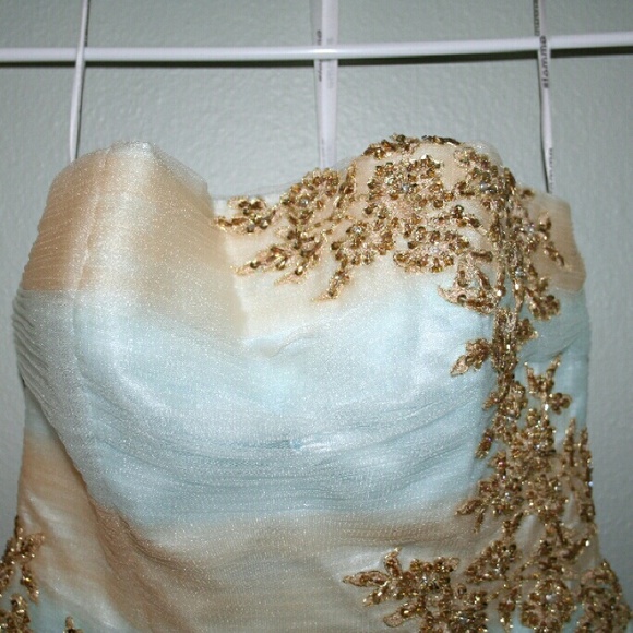 Prom dress princess style - Picture 2 of 3