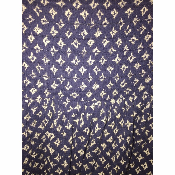 Old Navy Cotton Skirt - Picture 2 of 2