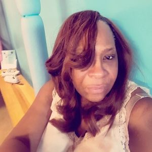 Meet your Posher, Deborah