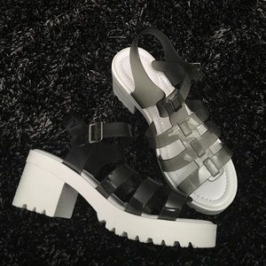 Gel sandals-Ceola!
