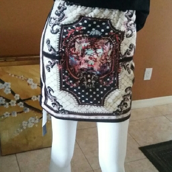 Very flattering skirt