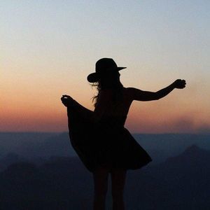 Meet your Posher, Carrie