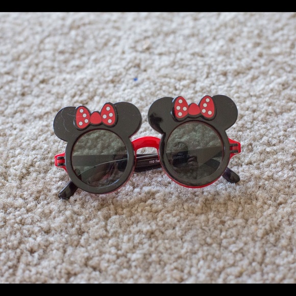 Disney Other - Minnie Mouse sunglasses