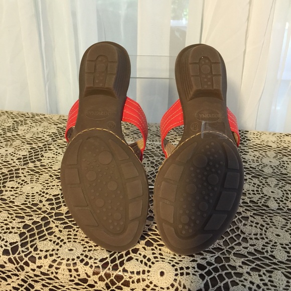 DONATED - Picture 3 of 3