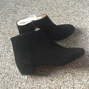 Nine West Black suede booties! Never worn!