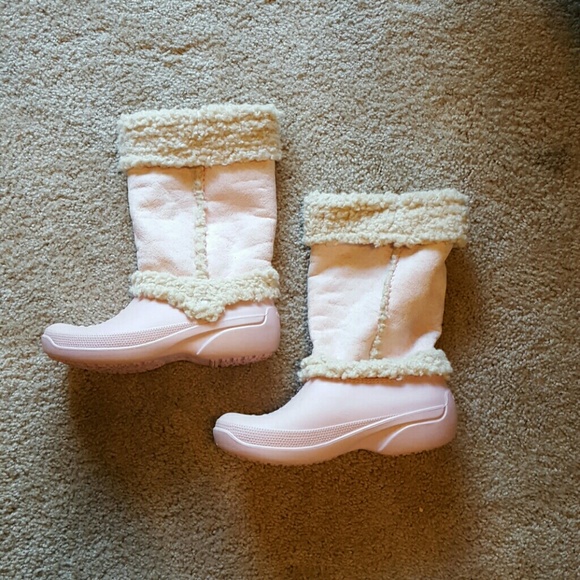 Crocs boots