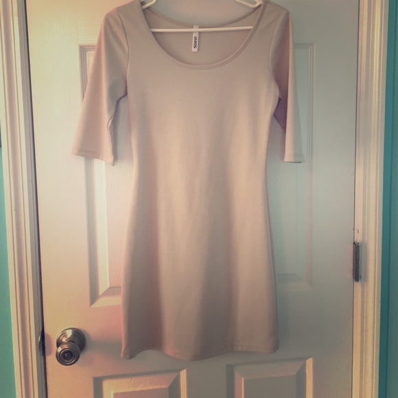 Beige Simple Chic Dress