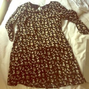 Black floral 3/4 sleeve mini dress