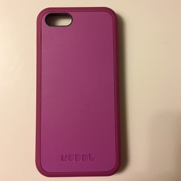 Modal iPhone 5S case. Hot pink! - Picture 1 of 3