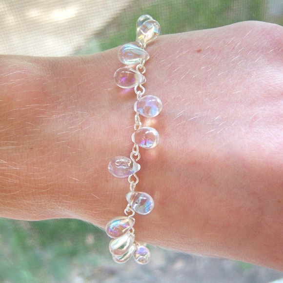 Handmade Clear Iridescent Teardrop Bracelet - Picture 3 of 4