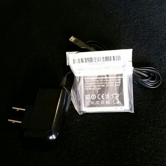 Samsung Galaxy s3 battery & charger - Picture 1 of 3