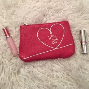 It cosmetics limited edition je ne sais quoi set