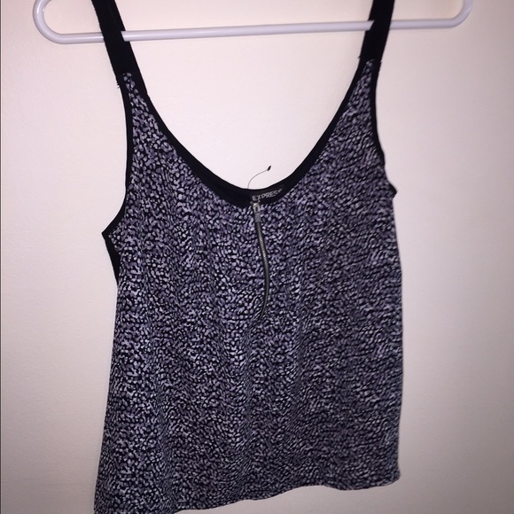 Black and white crop top
