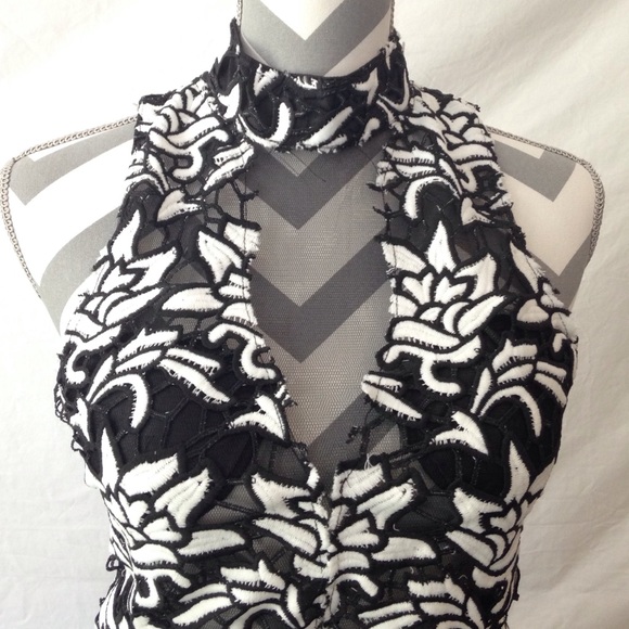 🎀ONLY 1 SMALL LEFT🎀 Formal/ Homecoming Dress - Picture 2 of 3