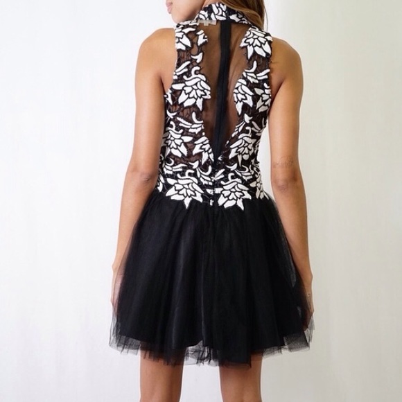 🎀ONLY 1 SMALL LEFT🎀 Formal/ Homecoming Dress - Picture 3 of 3