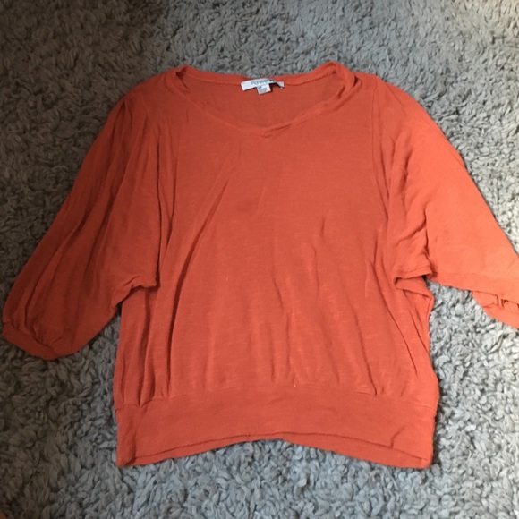 FOREVER 21 TOP