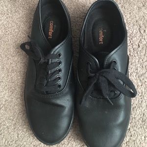 Black NonSlip Work Shoes