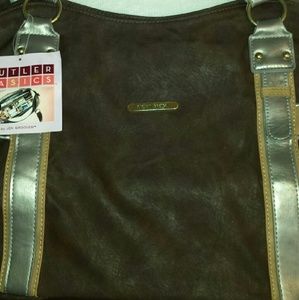 Butler by Jen Groover capartment handbag