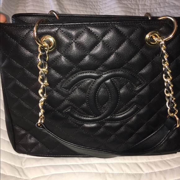 Chanel tote